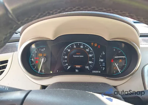 2014 Buick Lacrosse z USA, uszkodzony, nr VIN 1G4GB5G31EF186458